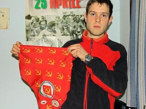 
 Marco Berlato, 21 anni, recoarese, è un vero iscritto di Rifondazione