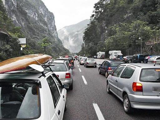 Traffico sulla statale della Valsugana