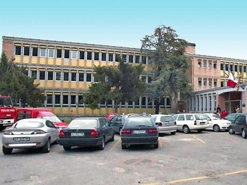 La sede del professionale Lampertico, in zona Stadio. ARCHIVIO