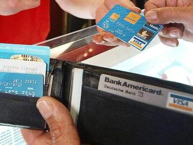 È costato caro il furto della carta di credito a una donna di Pove